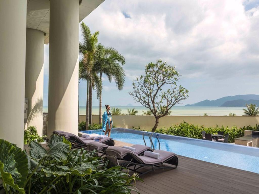 Luxury Sea View Apartment Нячанг Екстер'єр фото