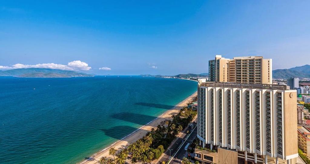 Luxury Sea View Apartment Нячанг Екстер'єр фото